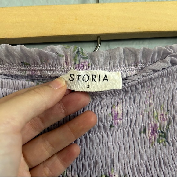 Revolve Storia Smocked Floral Mini Skirt - Picture 4 of 6